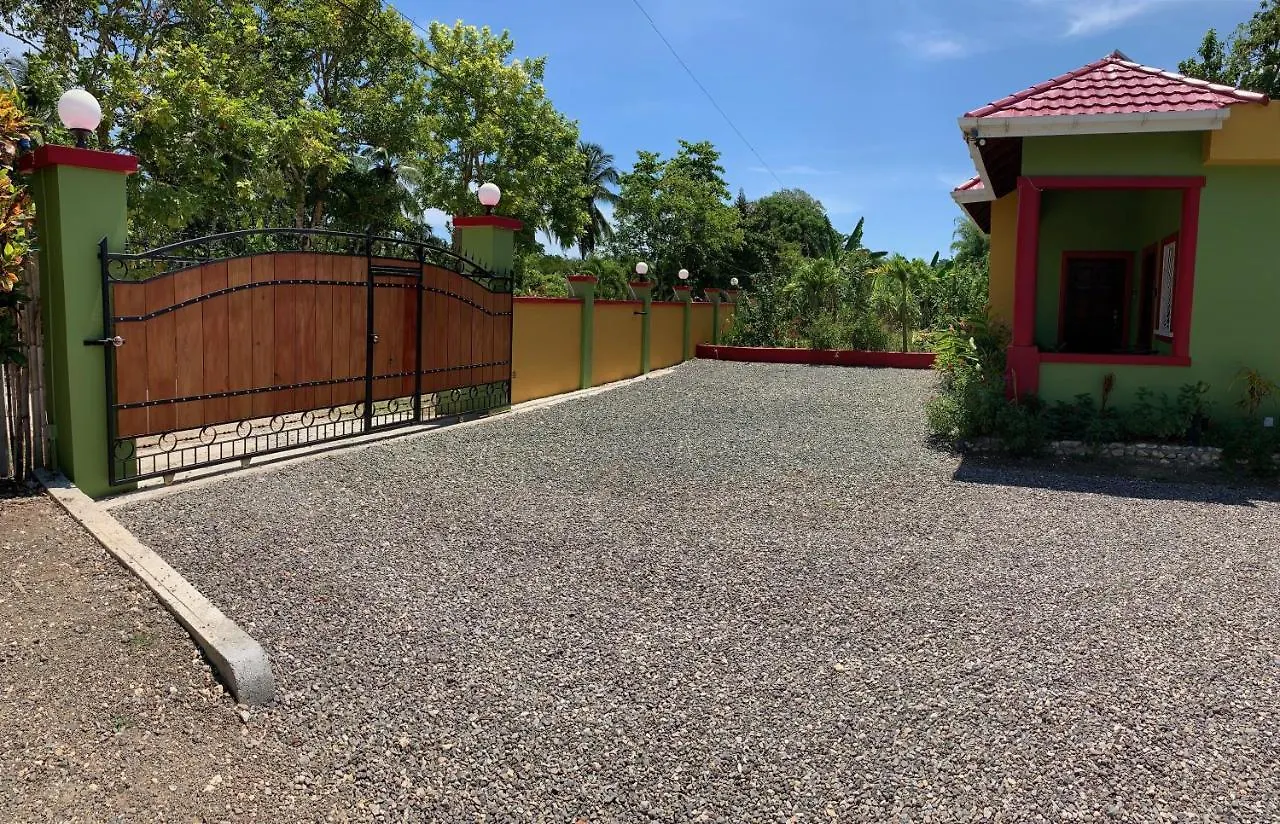 Hostel Green Queendom Farm And Lodging Oracabessa Jamajka